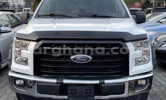 Buy Used Ford Club Wagon White Car in Accra in Greater Accra