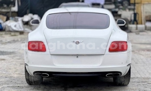 Buy Used Bentley Continental GT White Car in Accra in Greater Accra Buy Used Bentley Continental GT White Car in Accra in Greater Accra