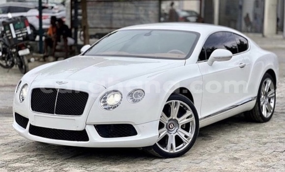 Buy Used Bentley Continental GT White Car in Accra in Greater Accra Buy Used Bentley Continental GT White Car in Accra in Greater Accra
