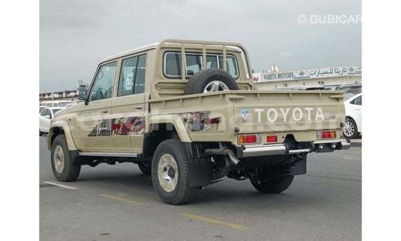Buy Import Toyota Land Cruiser Beige Car in Import - Dubai in Ashanti Buy Import Toyota Land Cruiser Beige Car in Import - Dubai in Ashanti