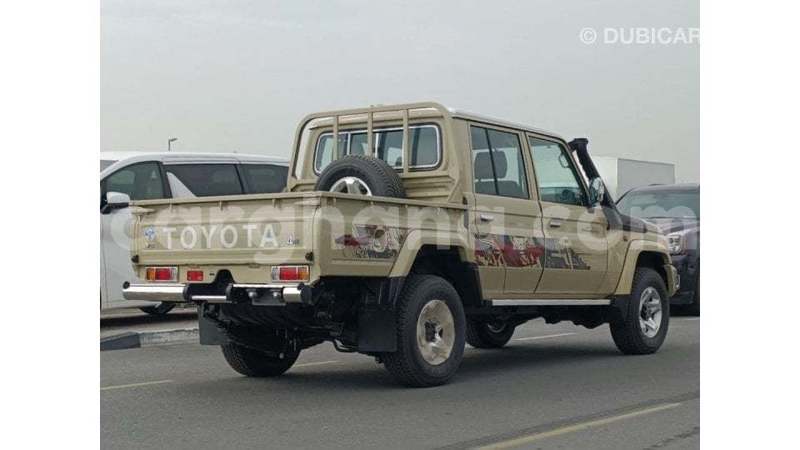 Big with watermark toyota land cruiser ashanti import dubai 54232