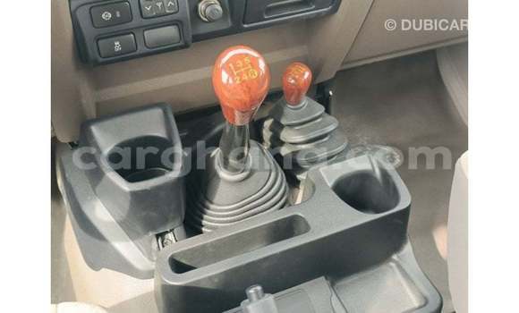 Buy Import Toyota Land Cruiser Beige Car in Import - Dubai in Ashanti Buy Import Toyota Land Cruiser Beige Car in Import - Dubai in Ashanti