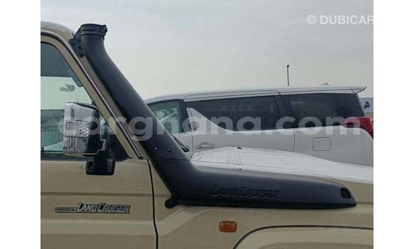Buy Import Toyota Land Cruiser Beige Car in Import - Dubai in Ashanti Buy Import Toyota Land Cruiser Beige Car in Import - Dubai in Ashanti