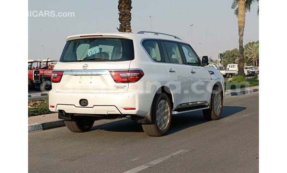 Buy Import Nissan Patrol White Car in Import - Dubai in Ashanti Buy Import Nissan Patrol White Car in Import - Dubai in Ashanti