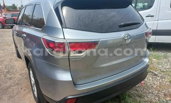 Buy Used Toyota Highlander Silver Car in Accra in Greater Accra Buy Used Toyota Highlander Silver Car in Accra in Greater Accra