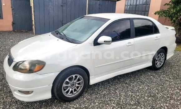 Buy Used Toyota Corolla White Car in Accra in Greater Accra Buy Used Toyota Corolla White Car in Accra in Greater Accra