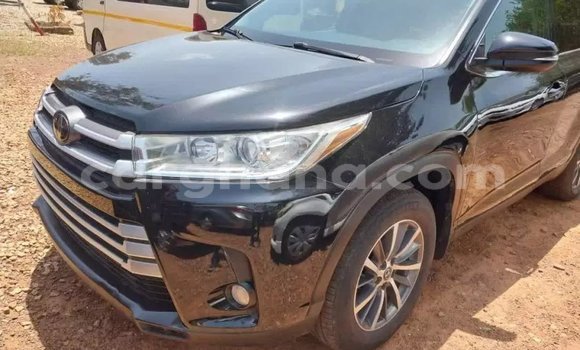 Ra Àlòkù Toyota Highlander Black Ọkọ̀ in Accra ni Greater Accra Ra Àlòkù Toyota Highlander Black Ọkọ̀ in Accra ni Greater Accra