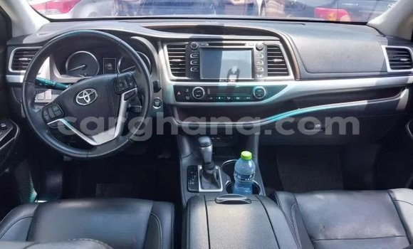 Ra Àlòkù Toyota Highlander Black Ọkọ̀ in Accra ni Greater Accra Ra Àlòkù Toyota Highlander Black Ọkọ̀ in Accra ni Greater Accra