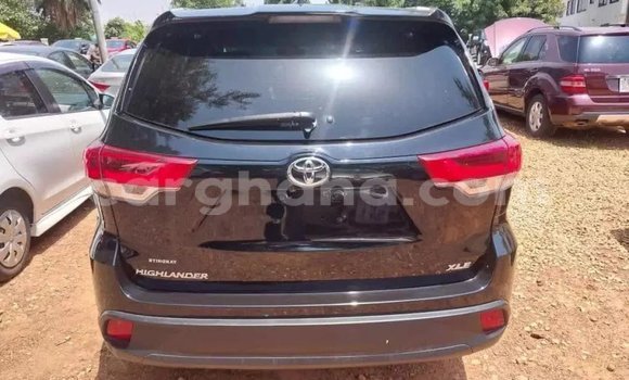 Ra Àlòkù Toyota Highlander Black Ọkọ̀ in Accra ni Greater Accra Ra Àlòkù Toyota Highlander Black Ọkọ̀ in Accra ni Greater Accra