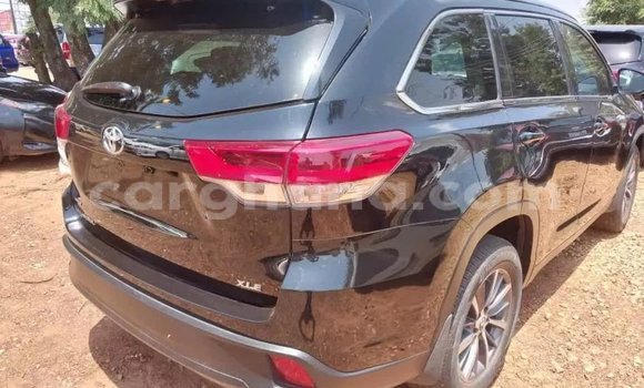 Ra Àlòkù Toyota Highlander Black Ọkọ̀ in Accra ni Greater Accra Ra Àlòkù Toyota Highlander Black Ọkọ̀ in Accra ni Greater Accra