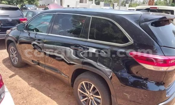 Ra Àlòkù Toyota Highlander Black Ọkọ̀ in Accra ni Greater Accra Ra Àlòkù Toyota Highlander Black Ọkọ̀ in Accra ni Greater Accra