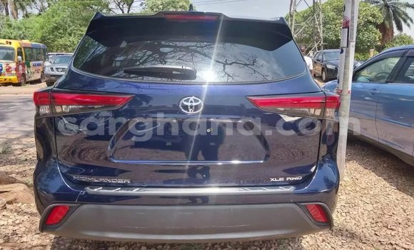 Sayi Na hannu Toyota Highlander Blue Mota in Accra a Greater Accra Sayi Na hannu Toyota Highlander Blue Mota in Accra a Greater Accra