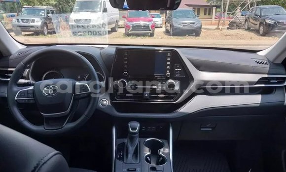 Sayi Na hannu Toyota Highlander Blue Mota in Accra a Greater Accra Sayi Na hannu Toyota Highlander Blue Mota in Accra a Greater Accra