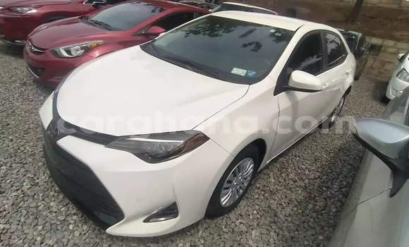 Buy Used Toyota Corolla White Car in Accra in Greater Accra Buy Used Toyota Corolla White Car in Accra in Greater Accra
