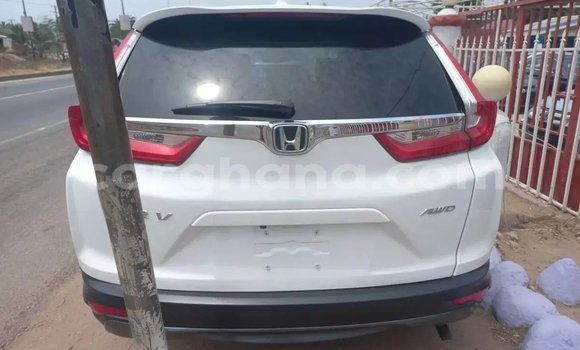 Sayi Na hannu Honda CR–V White Mota in Accra a Greater Accra Sayi Na hannu Honda CR–V White Mota in Accra a Greater Accra