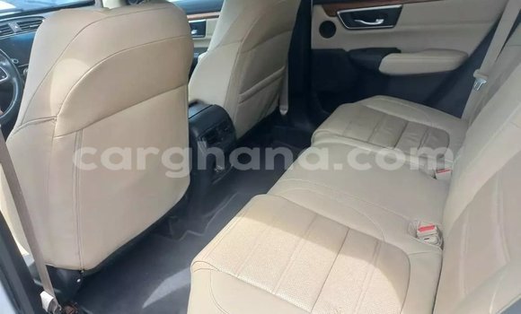 Sayi Na hannu Honda CR–V White Mota in Accra a Greater Accra Sayi Na hannu Honda CR–V White Mota in Accra a Greater Accra