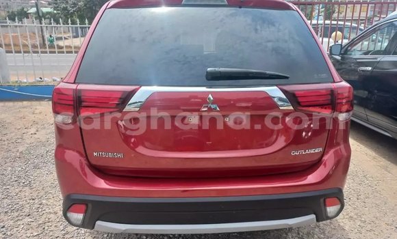 Sayi Na hannu Mitsubishi Outlander Red Mota in Accra a Greater Accra Sayi Na hannu Mitsubishi Outlander Red Mota in Accra a Greater Accra