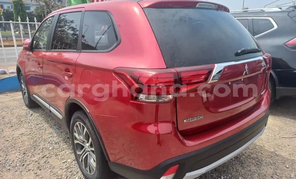 Sayi Na hannu Mitsubishi Outlander Red Mota in Accra a Greater Accra Sayi Na hannu Mitsubishi Outlander Red Mota in Accra a Greater Accra