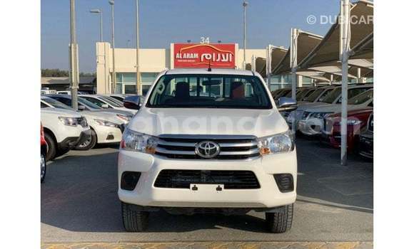 Ra Imported Toyota Hilux funfun Ọkọ̀ in Import - Dubai ni Ashanti Ra Imported Toyota Hilux funfun Ọkọ̀ in Import - Dubai ni Ashanti