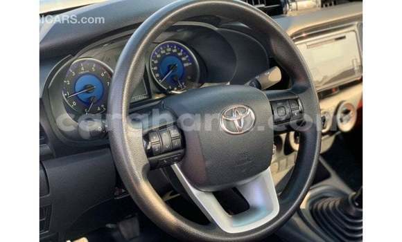 Ra Imported Toyota Hilux funfun Ọkọ̀ in Import - Dubai ni Ashanti Ra Imported Toyota Hilux funfun Ọkọ̀ in Import - Dubai ni Ashanti