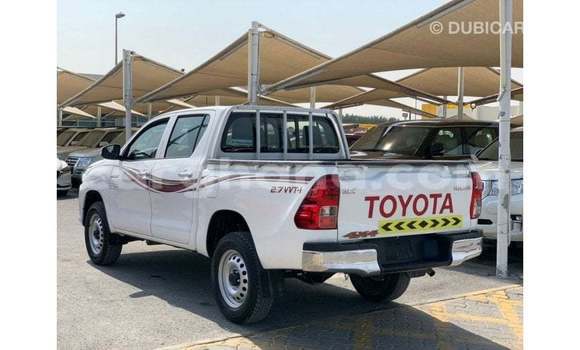 Sayi Imported Toyota Hilux White Mota in Import - Dubai a Ashanti Sayi Imported Toyota Hilux White Mota in Import - Dubai a Ashanti