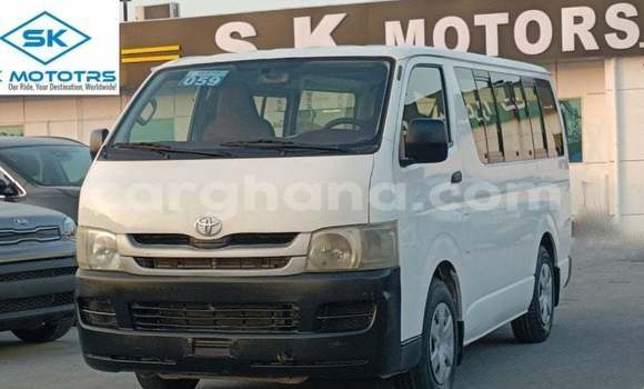 Buy Import Toyota Hiace White Car in Import - Dubai in Ashanti Buy Import Toyota Hiace White Car in Import - Dubai in Ashanti