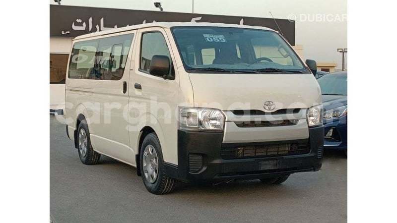 Big with watermark toyota hiace ashanti import dubai 54279