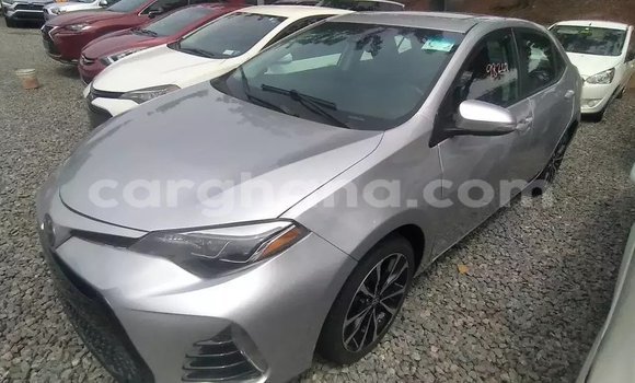Sayi Na hannu Toyota Corolla Azurfa Mota in Accra a Greater Accra Sayi Na hannu Toyota Corolla Azurfa Mota in Accra a Greater Accra