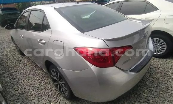 Sayi Na hannu Toyota Corolla Azurfa Mota in Accra a Greater Accra Sayi Na hannu Toyota Corolla Azurfa Mota in Accra a Greater Accra