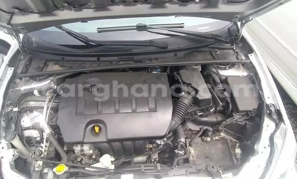 Sayi Na hannu Toyota Corolla Azurfa Mota in Accra a Greater Accra Sayi Na hannu Toyota Corolla Azurfa Mota in Accra a Greater Accra