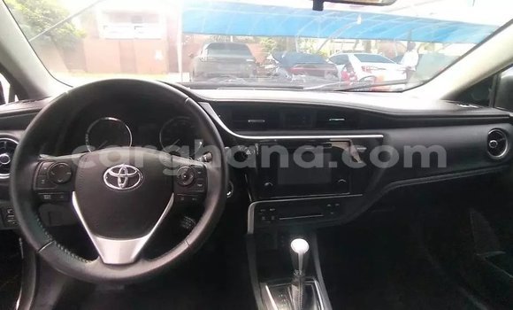 Sayi Na hannu Toyota Corolla Azurfa Mota in Accra a Greater Accra Sayi Na hannu Toyota Corolla Azurfa Mota in Accra a Greater Accra