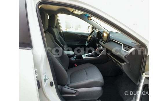 Ra Imported Toyota 4Runner funfun Ọkọ̀ in Import - Dubai ni Ashanti Ra Imported Toyota 4Runner funfun Ọkọ̀ in Import - Dubai ni Ashanti