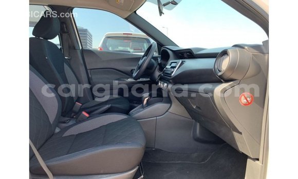 Ra Imported Nissan Evalia funfun Ọkọ̀ akẹ́rù ńlá in Import - Dubai ni Ashanti Ra Imported Nissan Evalia funfun Ọkọ̀ akẹ́rù ńlá in Import - Dubai ni Ashanti