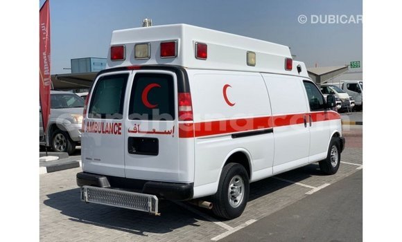 Buy Import Chevrolet Express White Car in Import - Dubai in Ashanti Buy Import Chevrolet Express White Car in Import - Dubai in Ashanti