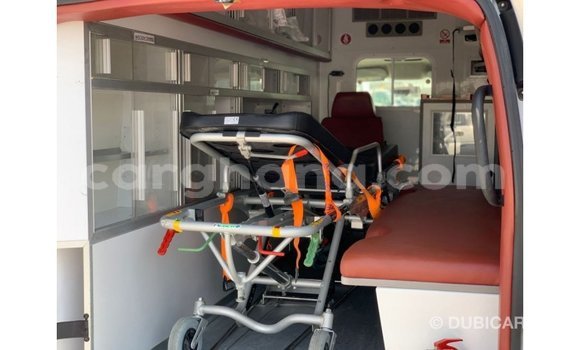 Buy Import Chevrolet Express White Car in Import - Dubai in Ashanti Buy Import Chevrolet Express White Car in Import - Dubai in Ashanti