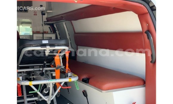 Buy Import Chevrolet Express White Car in Import - Dubai in Ashanti Buy Import Chevrolet Express White Car in Import - Dubai in Ashanti