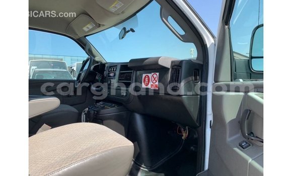 Buy Import Chevrolet Express White Car in Import - Dubai in Ashanti Buy Import Chevrolet Express White Car in Import - Dubai in Ashanti