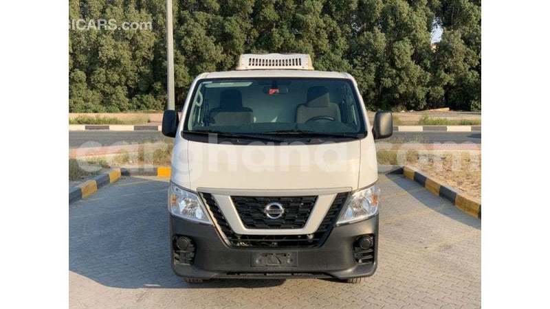 Big with watermark nissan urvan ashanti import dubai 54307