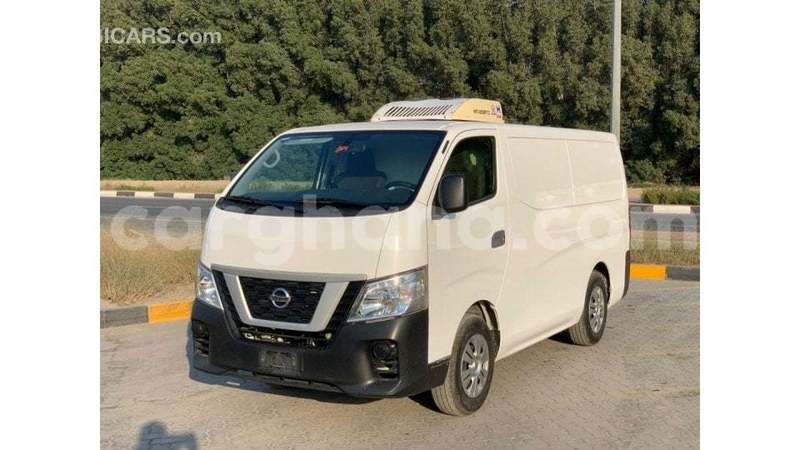 Big with watermark nissan urvan ashanti import dubai 54307