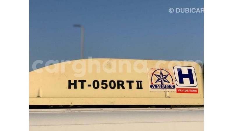 Big with watermark nissan urvan ashanti import dubai 54307