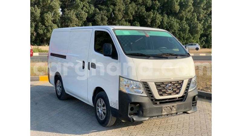 Big with watermark nissan urvan ashanti import dubai 54313