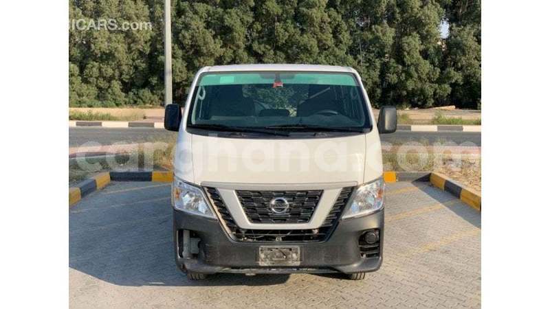 Big with watermark nissan urvan ashanti import dubai 54313