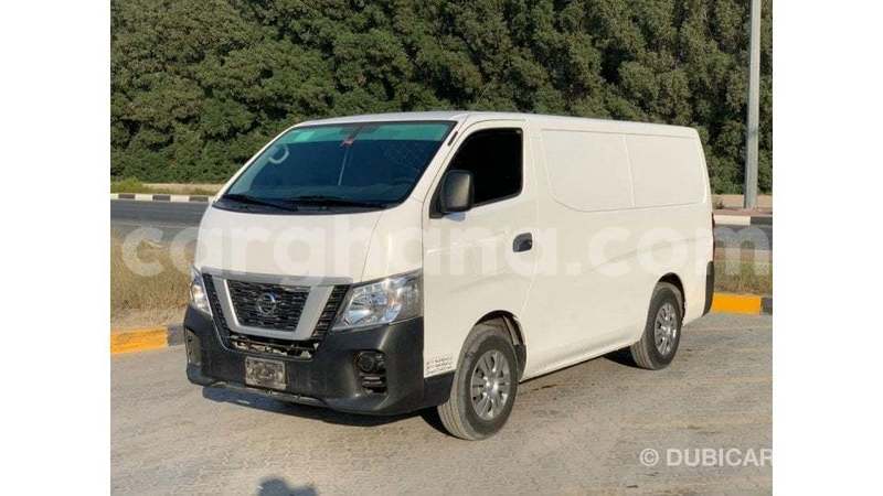 Big with watermark nissan urvan ashanti import dubai 54313