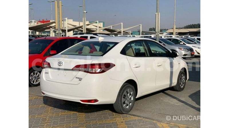 Big with watermark toyota yaris ashanti import dubai 54325