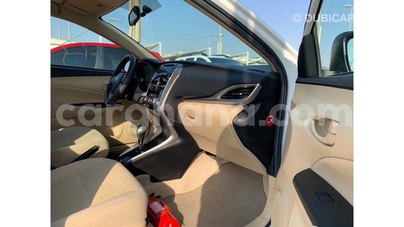 Big with watermark toyota yaris ashanti import dubai 54325