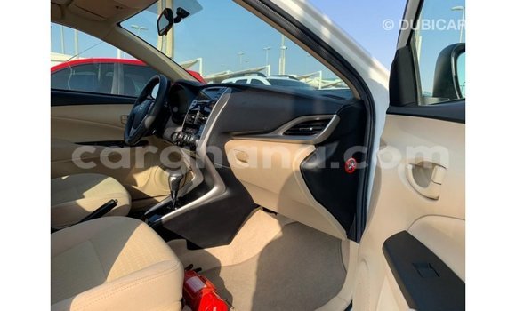 Buy Import Toyota Yaris White Car in Import - Dubai in Ashanti Buy Import Toyota Yaris White Car in Import - Dubai in Ashanti