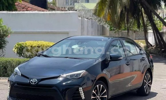 Sayi Na hannu Toyota Corolla Black Mota in Accra a Greater Accra Sayi Na hannu Toyota Corolla Black Mota in Accra a Greater Accra