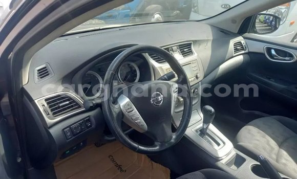 Sayi Na hannu Nissan Sentra Blue Mota in Accra a Greater Accra Sayi Na hannu Nissan Sentra Blue Mota in Accra a Greater Accra