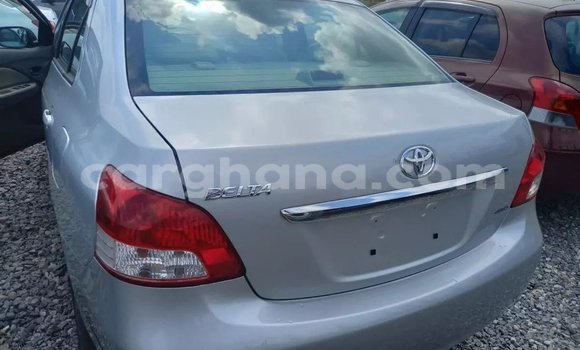 Sayi Na hannu Toyota Belta Azurfa Mota in Accra a Greater Accra Sayi Na hannu Toyota Belta Azurfa Mota in Accra a Greater Accra