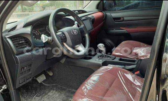 Buy Used Toyota Hilux Black Car in Sekondi–Takoradi Metropolitan in Western Buy Used Toyota Hilux Black Car in Sekondi–Takoradi Metropolitan in Western